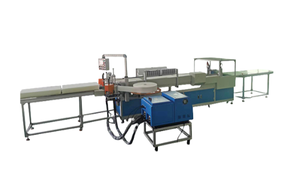 Continuous welting machine on both sides