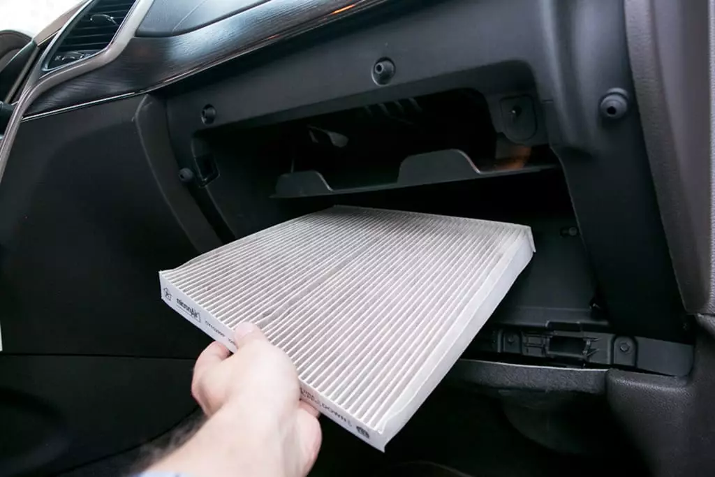 Car air conditioning filter
